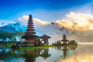 pura ulun danu bratan temple à Bali, en Indonésie